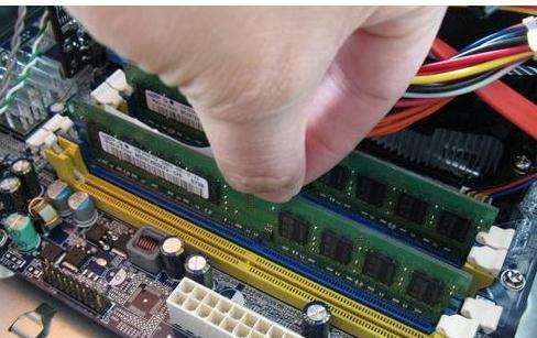 服務器維護經(jīng)驗談:硬件升級注意事項(圖3) 服務器維護經(jīng)驗談:硬件升級注意事項(圖3)